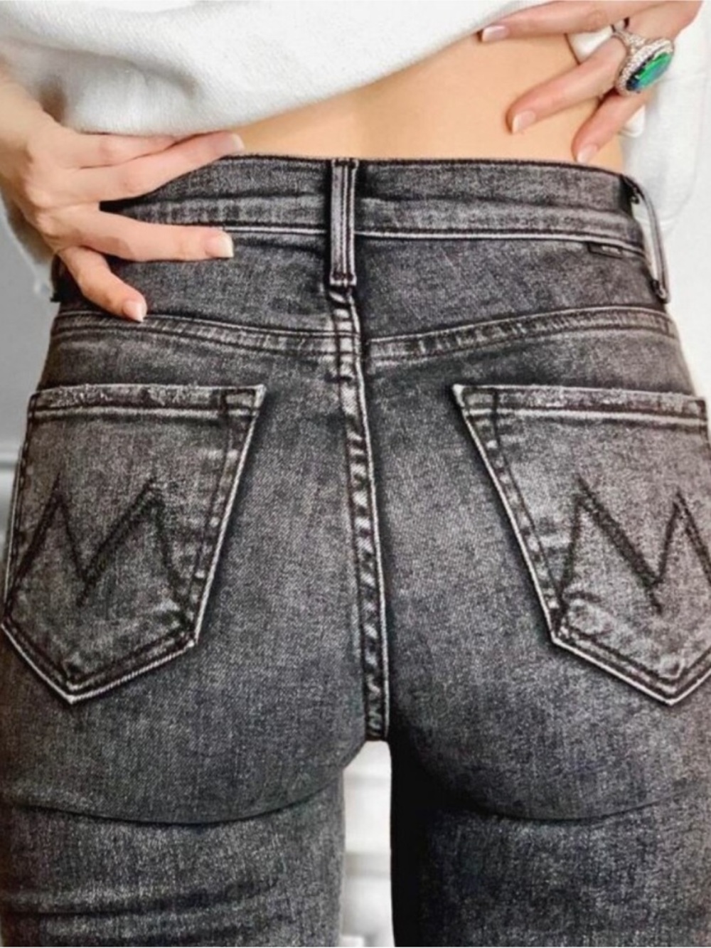 MOTHER Denim The Pixie Dazzler Skimp Jeans in Train Stops Washed Black Sz 27